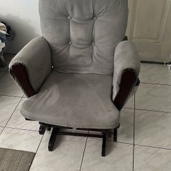 Rocking Chair/Furniture 