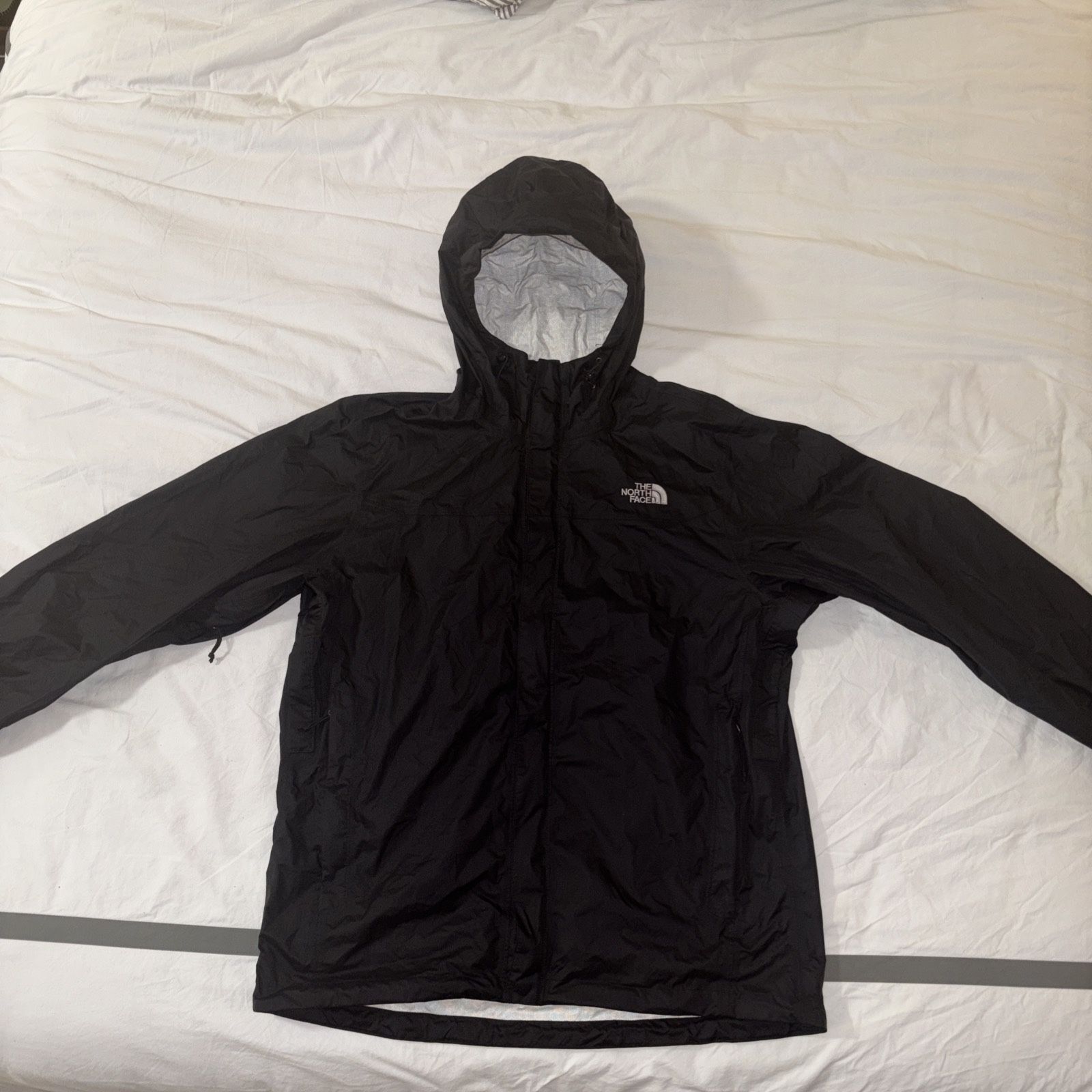 The North Face Venture 2 DryVent Men’s Waterproof Hooded Rain Jacket Black Large