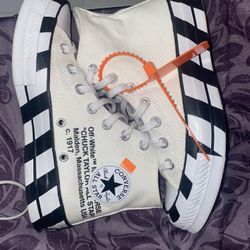 Off White Converse Size 5.5 