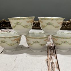FIVE MEITO CHINA MADE IN JAPAN TRIANON TEACUPS BY NORITAKE