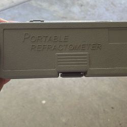 Portable Refractometer