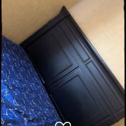 Full Queen Bed frame 