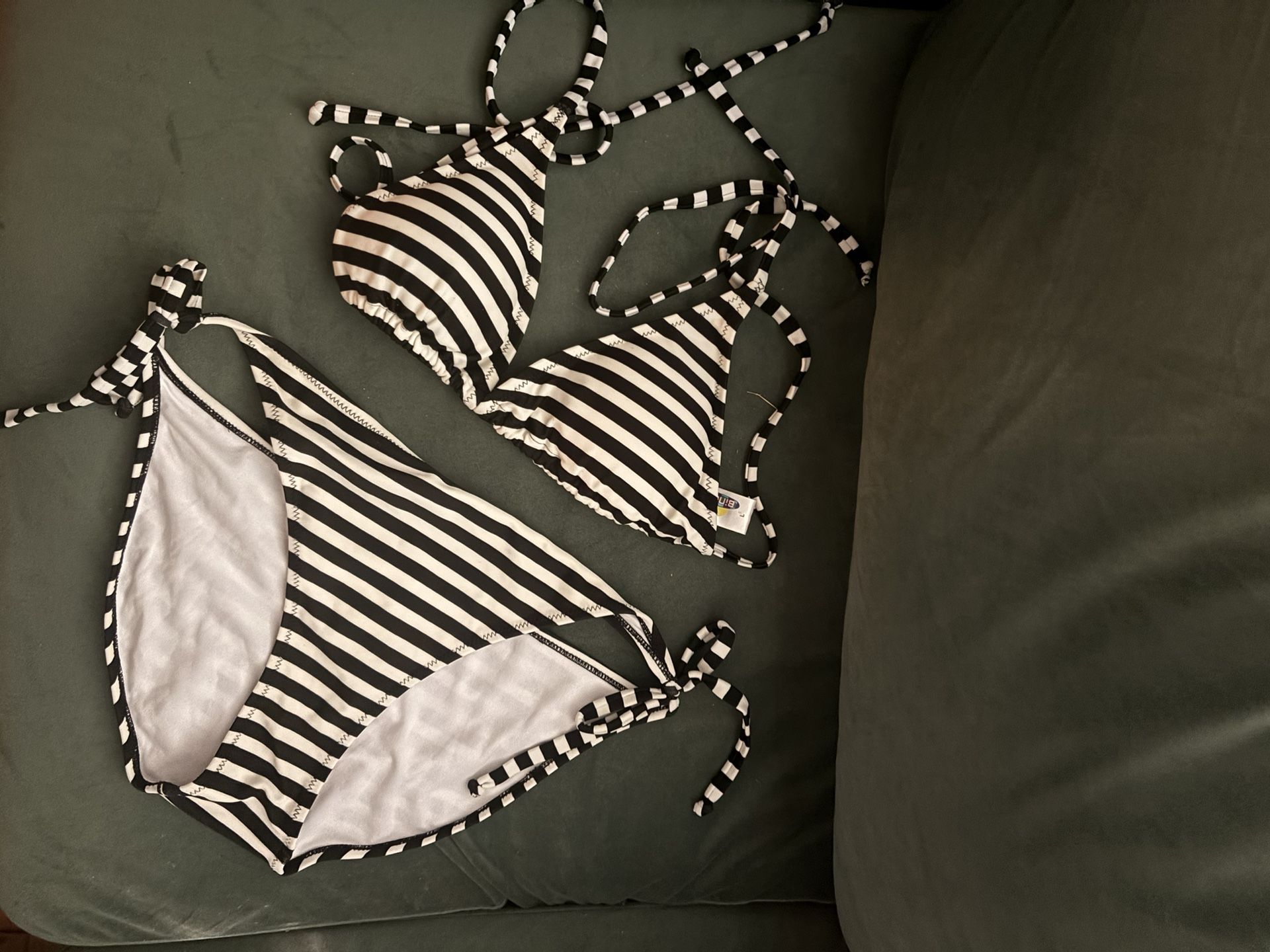 Black&white Bikini π