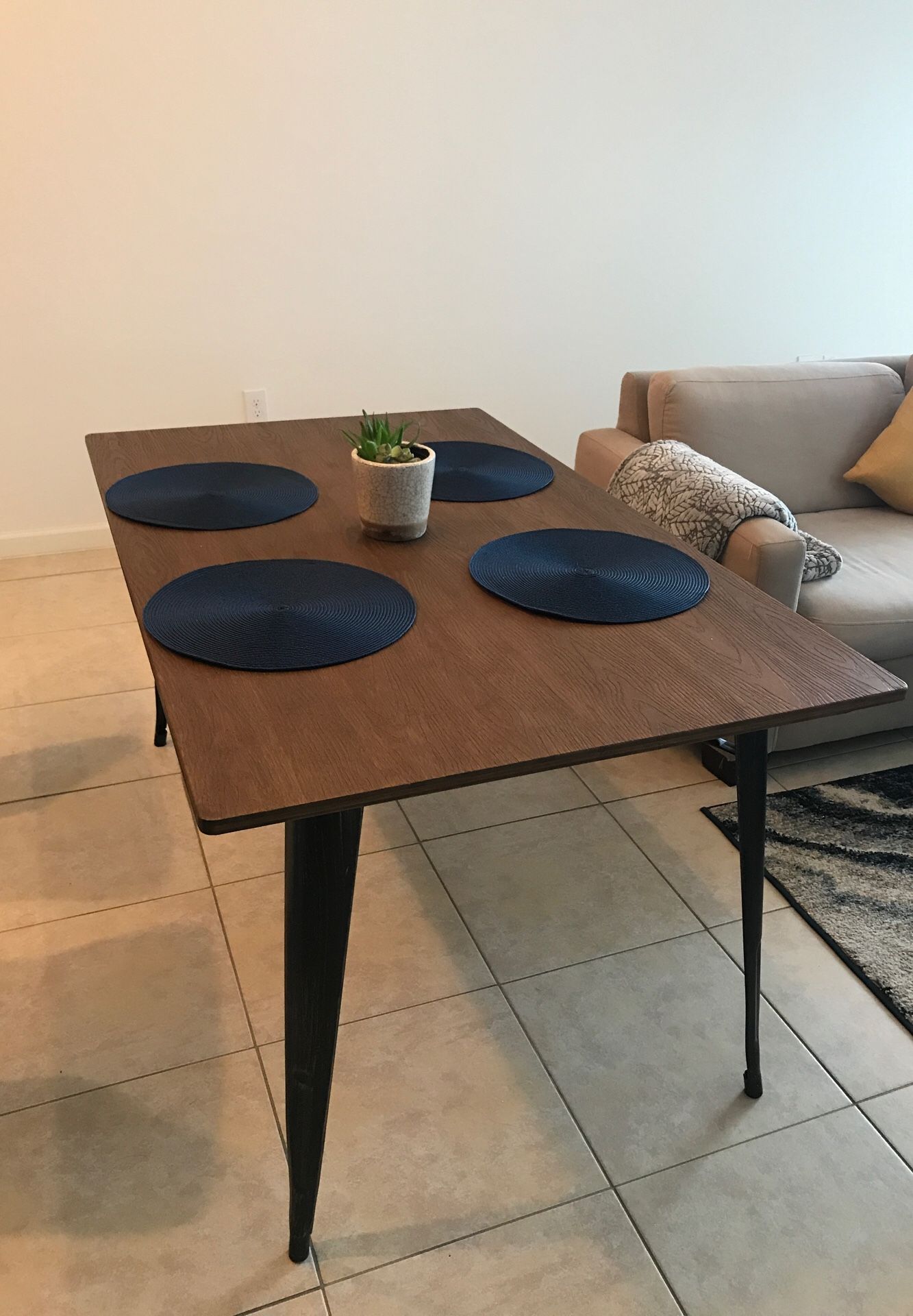 Brand new dining table