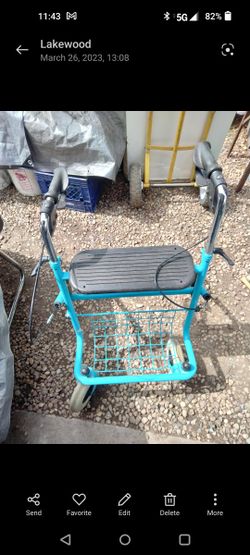 Wheeled Walker/ Seat