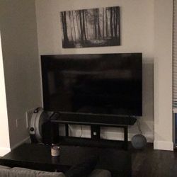 Samsung 75’ With Soundbar 