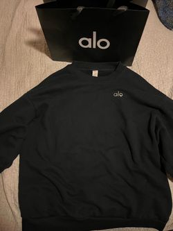 black xs alo sweater