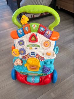VTech Stroll and Discover Activity Walker