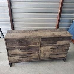 Mueble Para Ropa O Para Poner Una TV 