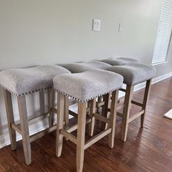 5pc Counter Stools 28 1/5” 