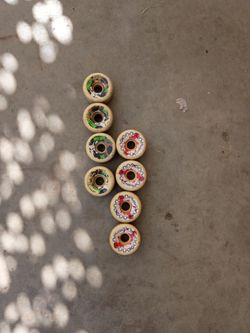 Rat Bones wheels.