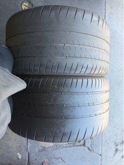 (2) 295/30ZR20 PAIR OF USED TIRES MICHELIN CUP2 60% LIFE !!