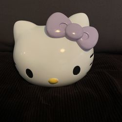 Hello Kitty Head In Purple Bow Make Up Brush Holder By Sanrio & Jay Franco