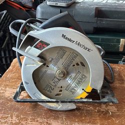 Master Mechanic Circular Saw 