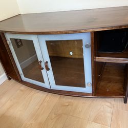 Tv Stand Really Good Condition 