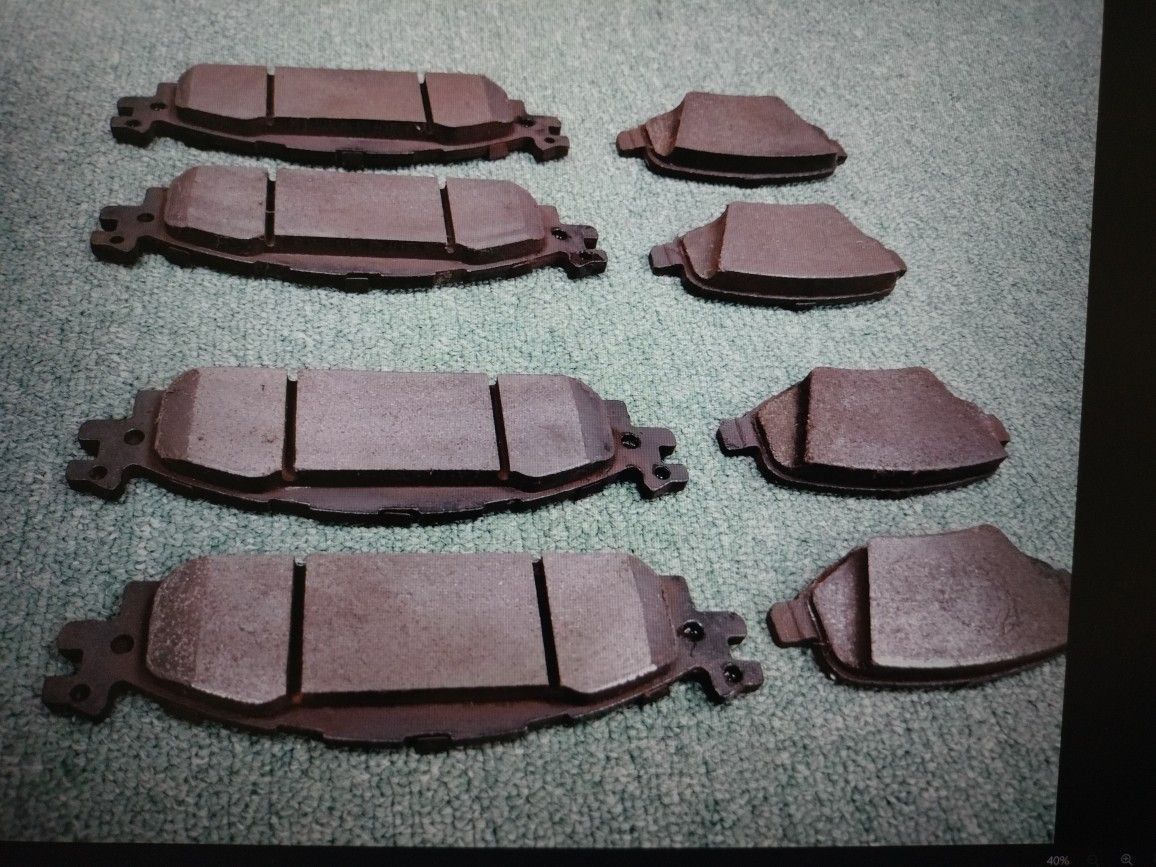 2012 Ford Taurus Brake Pads