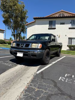 2000 Nissan Frontier King Cab
