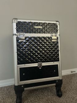Supply Case