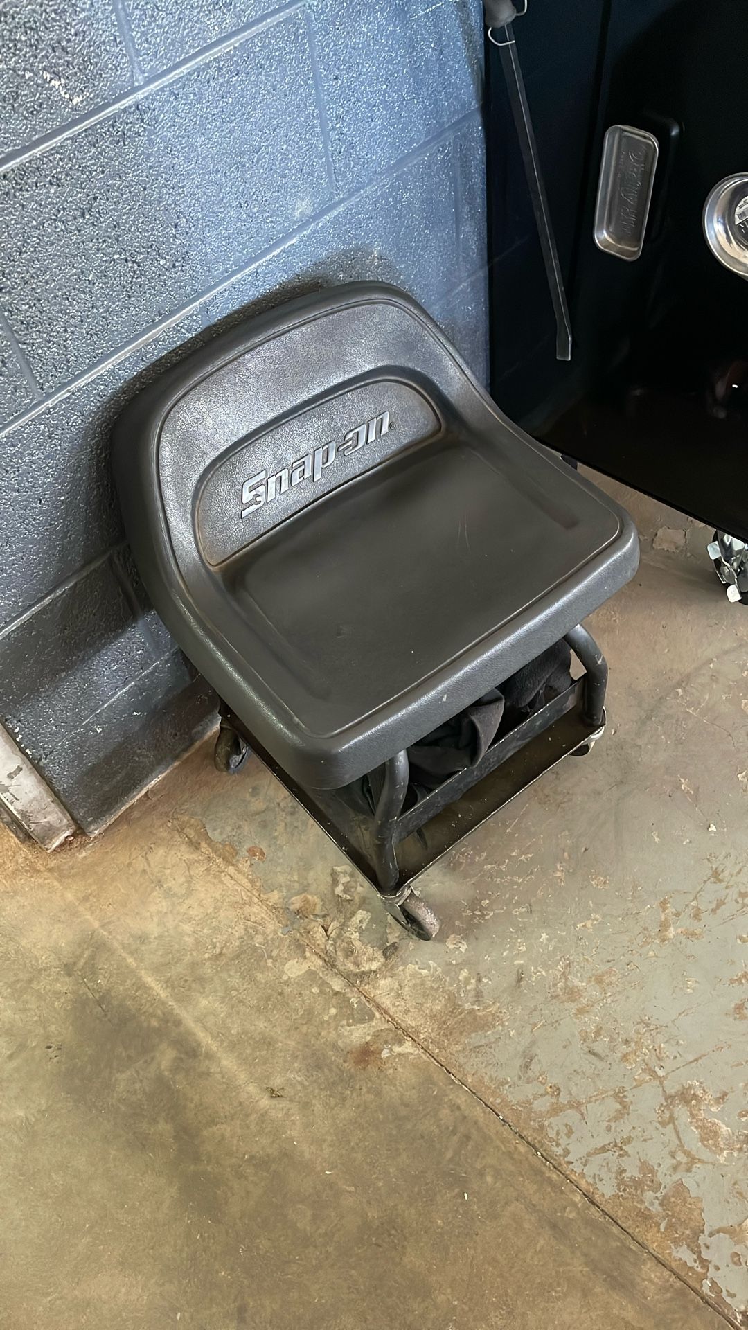 Snap On Work Stool Great For Brake Jobs 40$ Obo