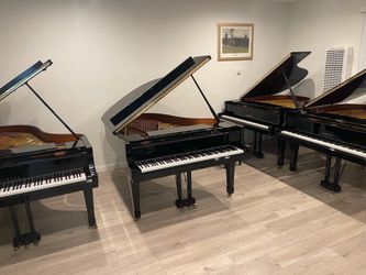 1990 Yamaha G1, G2 G3, G5 Grand piano Collections