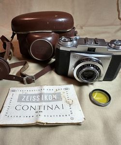 Zeiss Ikon Contina 35mm Camera