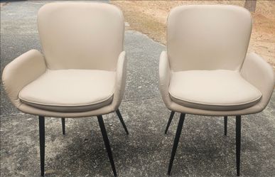 2x Dining Chairs