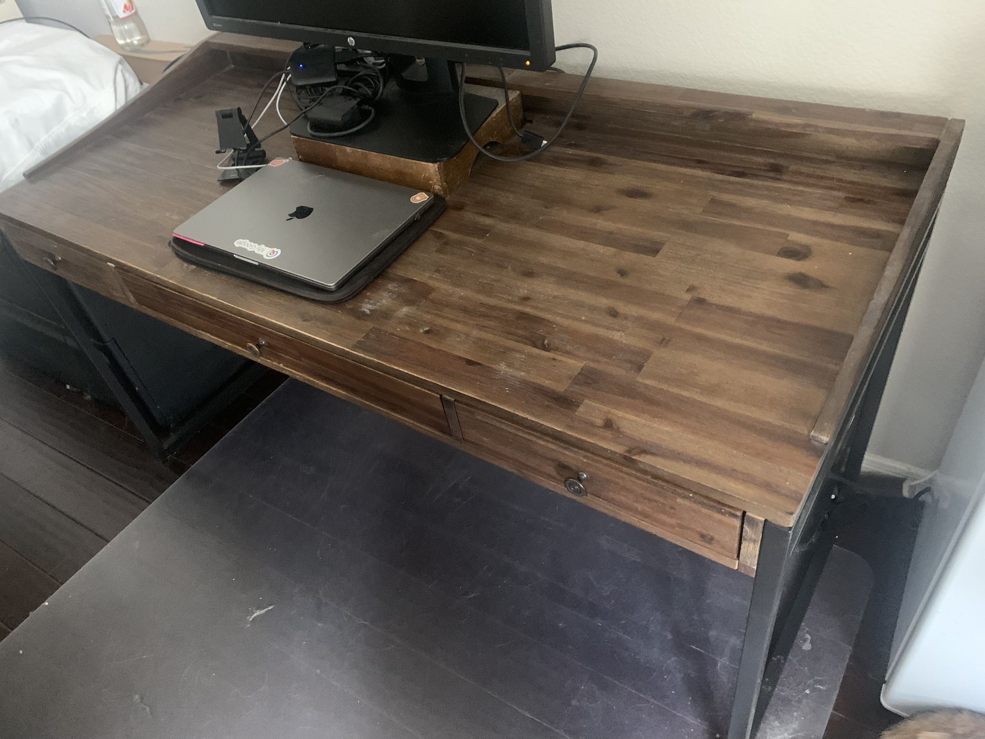 Office Desk