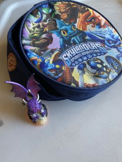 Skylander Case & Figure