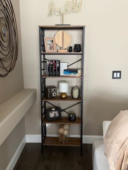 Bookshelf
