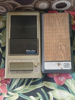 Vintage Bell & Howell 4400 TRM Tape Recorder (no power cord) and Cassette Tapes Bundle