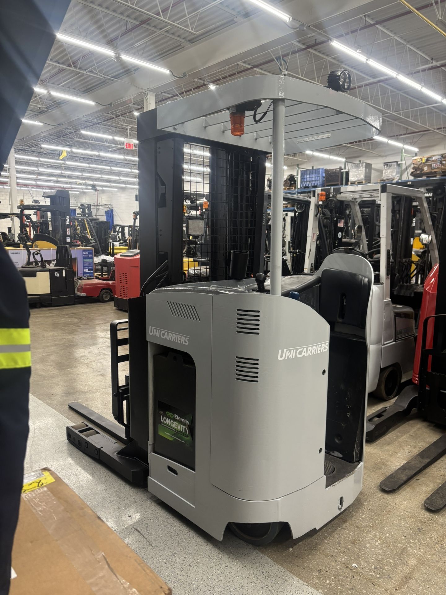 2017 deep reach Forklift Affordable With Battery