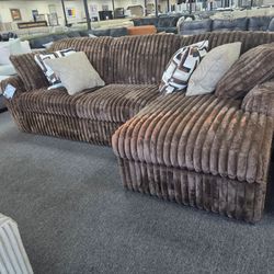 Brown Ribbed Fabric Sectional Sofa with Chaise 🚚WE DELIVER🚚