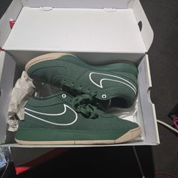 Devin Booker Nike Book 1 Flagstaff Fir / Phantom Mens Size 10 Women's Size 11.5 Brand New Condition With Box 