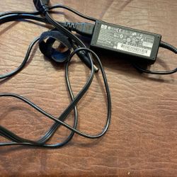 HP Laptop AC Power Adapter 