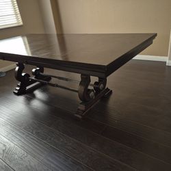 Beautiful Heavy Dining Room Table And Leaf