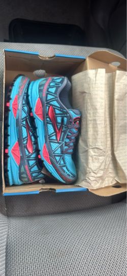Brooks Cascadia 8 Women's Trail Running Shoes