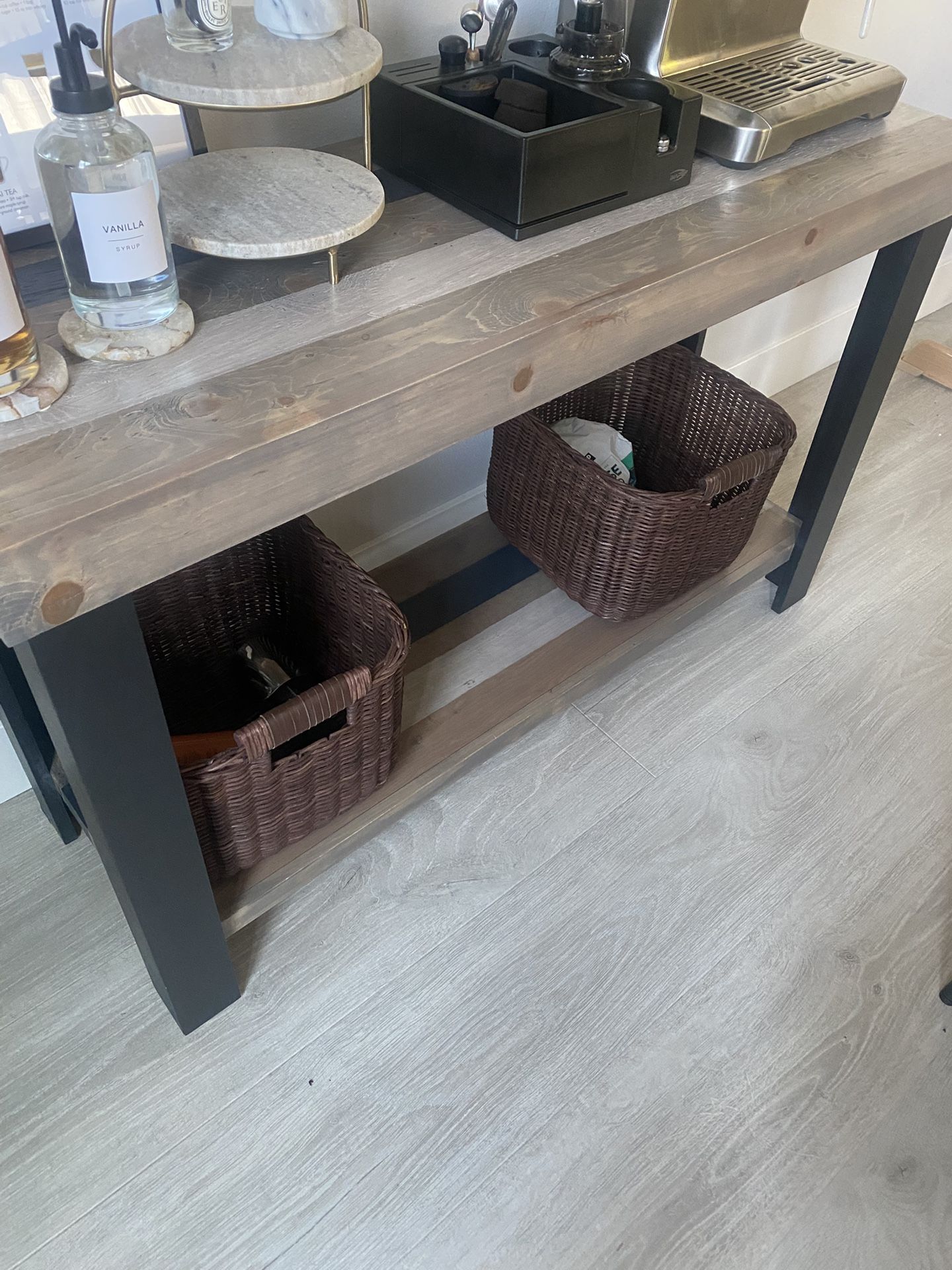 Wooden console/entryway table