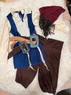 Captain Jack sparrow costume Sz 7-8