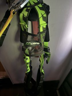 Miller By Honey Comb Harness And lanyard