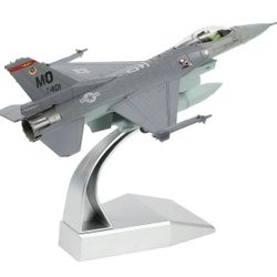 F16C Model Airplane Model 1:100 Scale