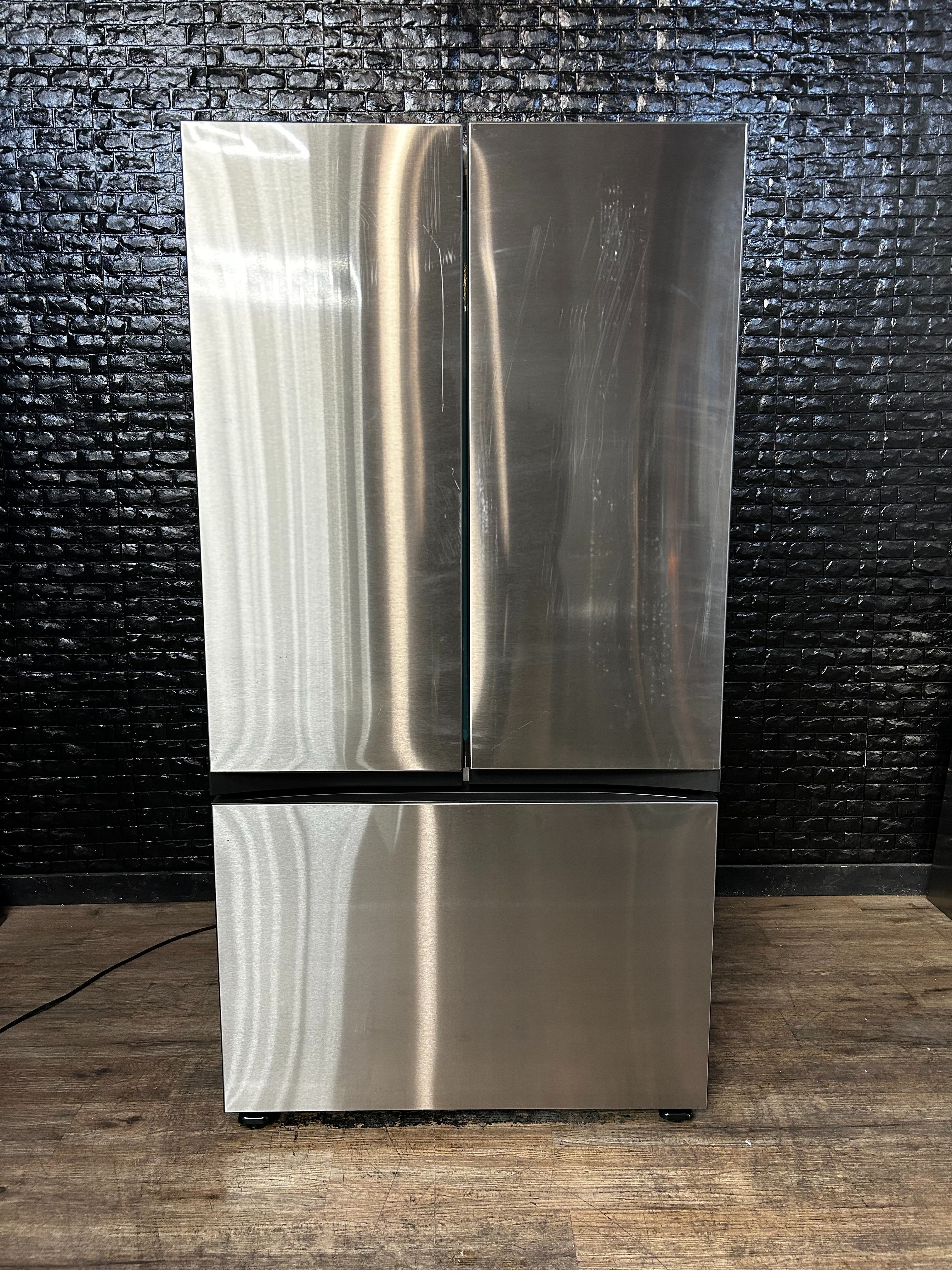 SAMSUNG BESPOKE REFRIGERATOR w/WARRANTY! R2836A
