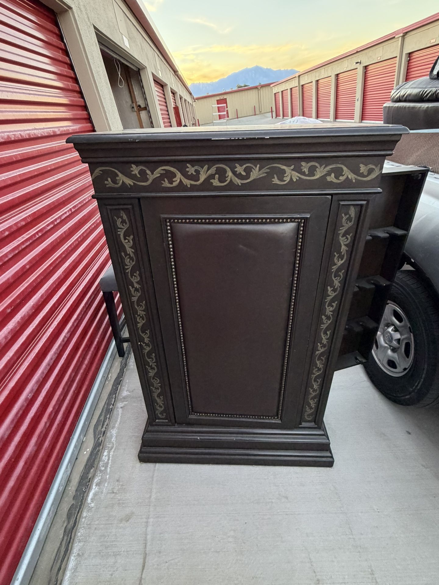 Wine Storage Shelf