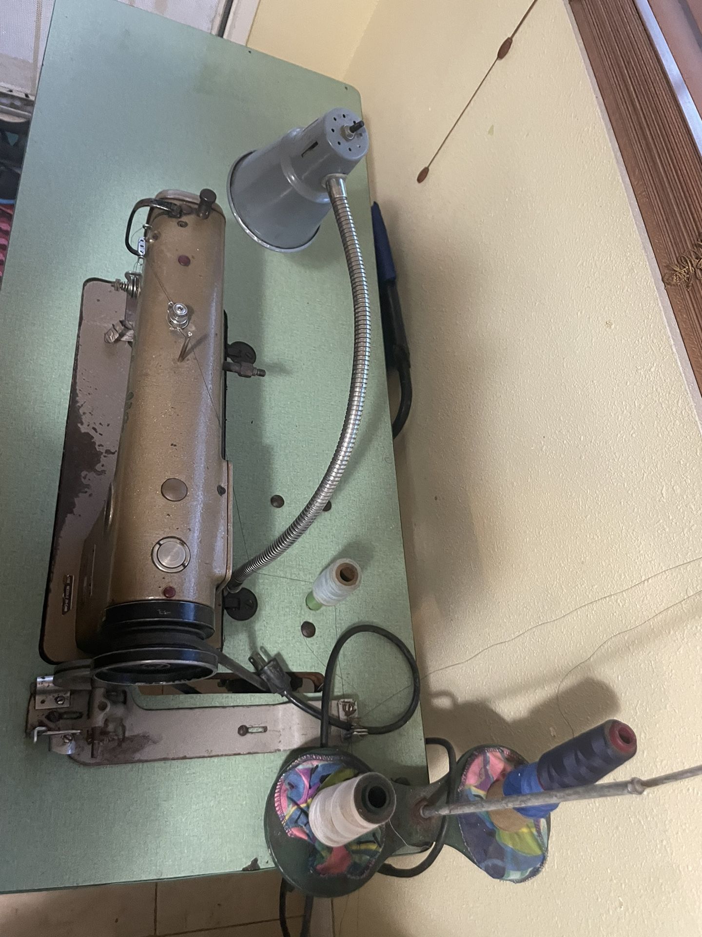 Kids Sewing Machine And Friendship Bracelets for Sale in Simi Valley, CA -  OfferUp