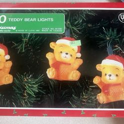 Vintage -Christmas Around The World - 10 Teddy Bear Lights Extra Fuses NOS WORKS