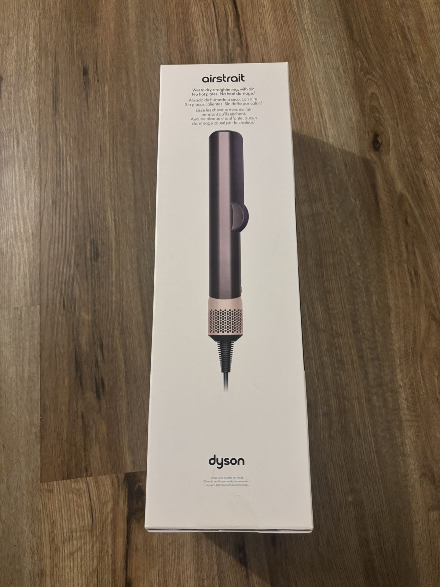 Dyson Airstrait