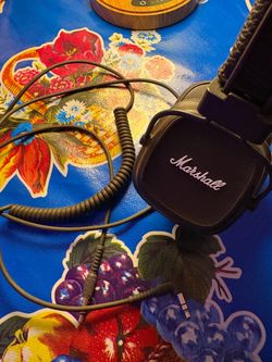 Marshall headphones Major IV