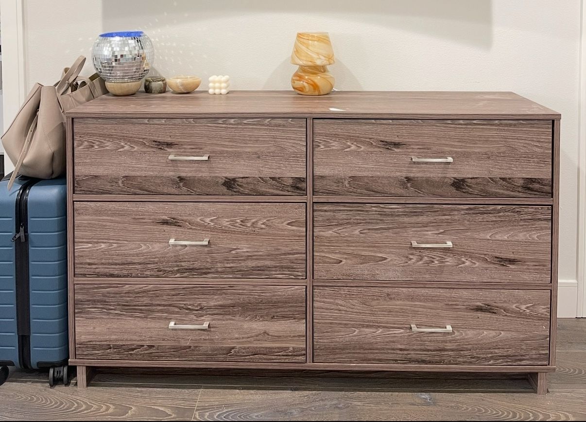 6 Drawer Dresser