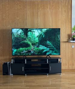 70” TV Hisense great image!