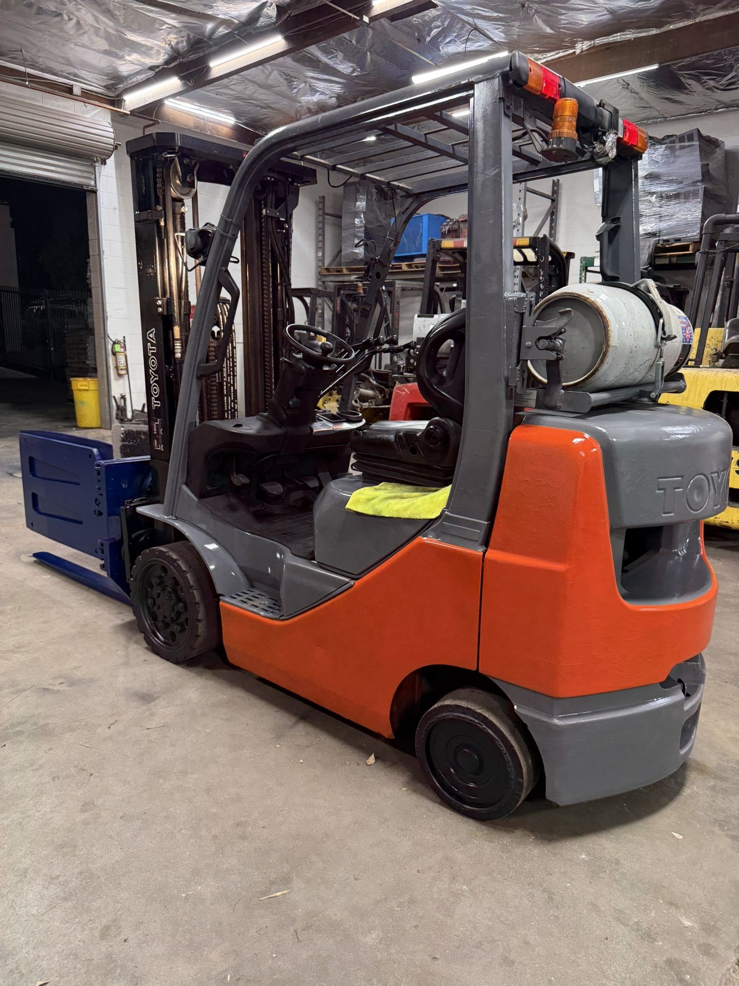 Toyota Forklift 5000lb 