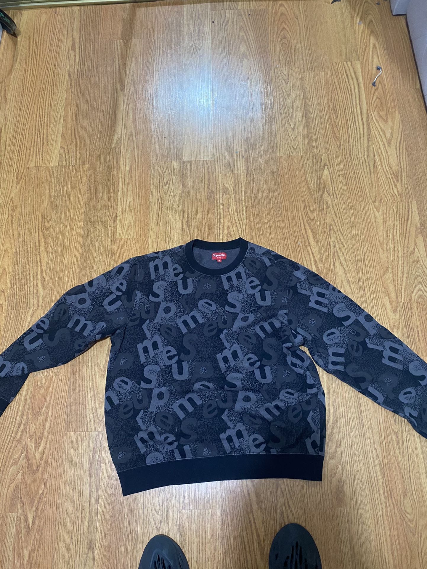 Supreme Crewneck 